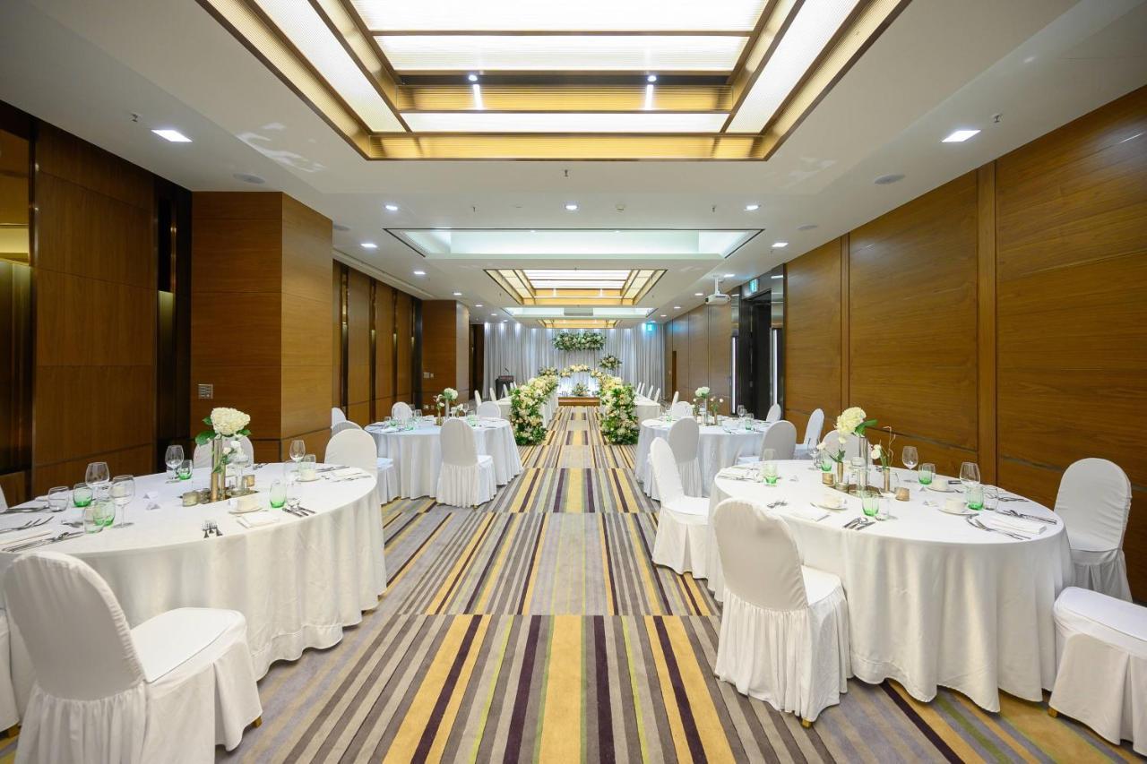 Hotel Courtyard By Marriott Seoul Times Square Exterior foto